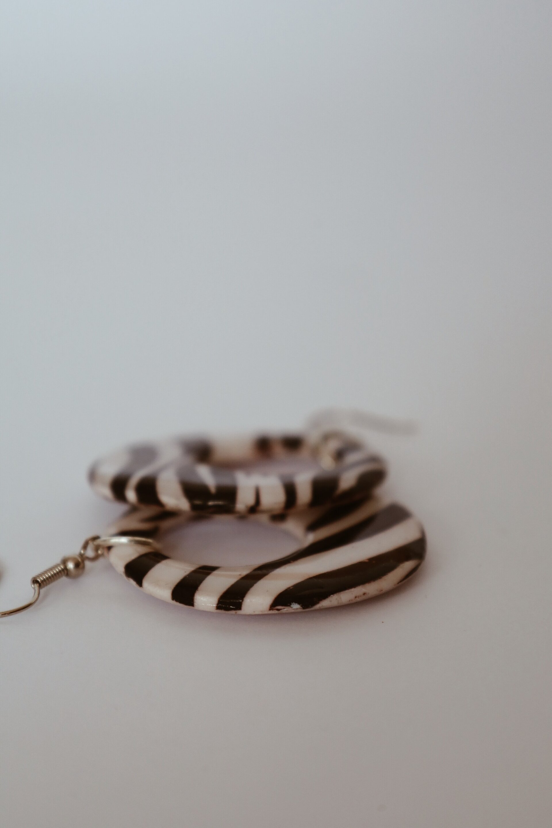 Arete hueco animal print - 7